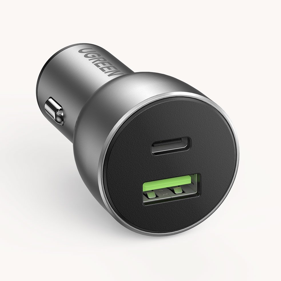 UGREEN 60980 36W PD QC 3.0 Fast Car Charger view 2