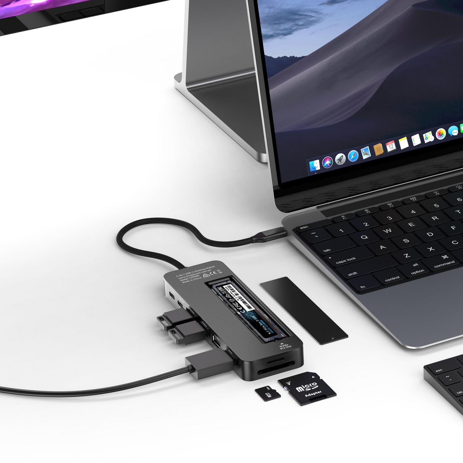Simplecom CHT595 9-in-1 USB-C Multiport Docking Station with NVMe M.2 Enclosure view 5