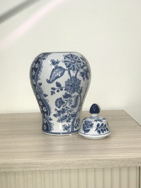 Tall Nanjing Lidded Jar 45cm view 2