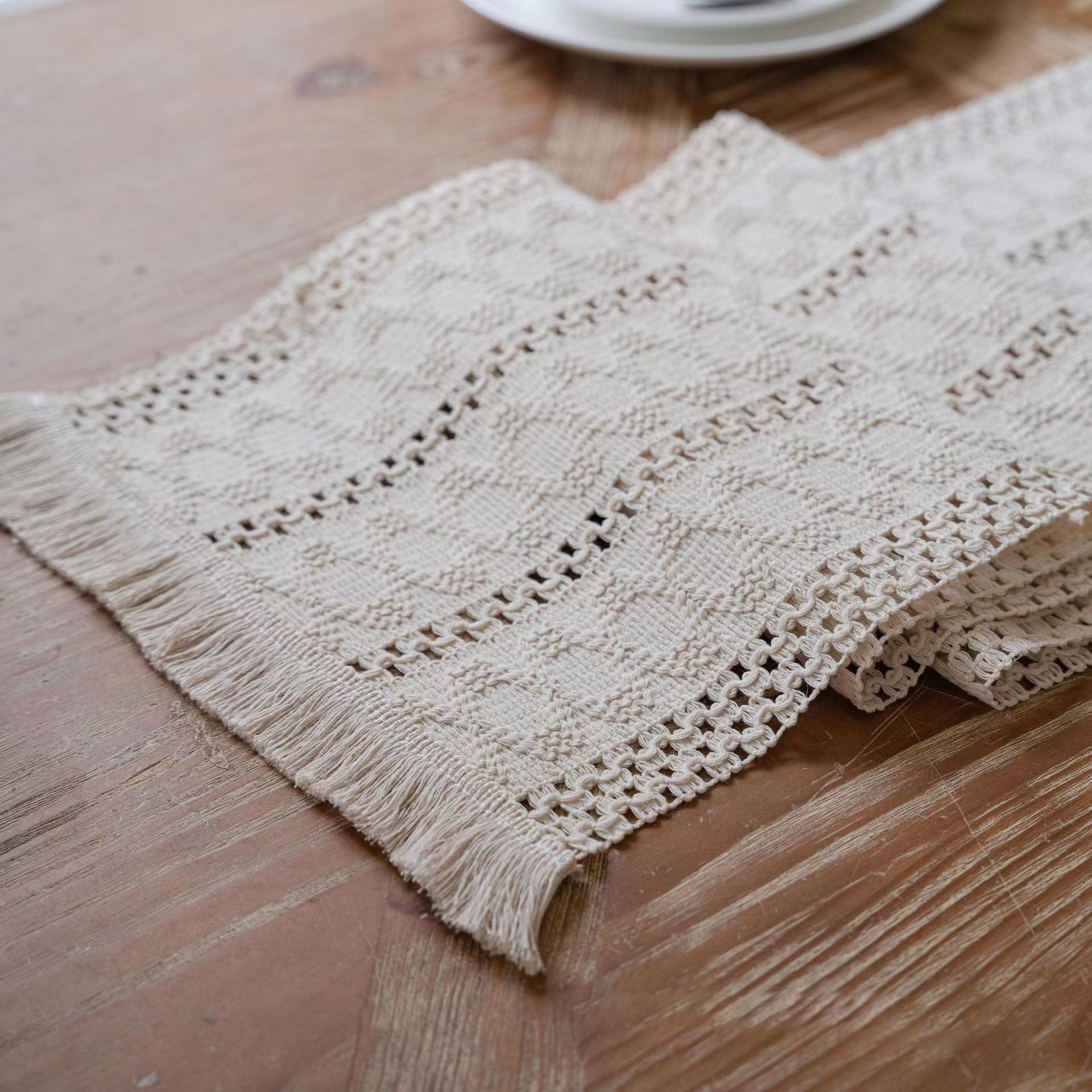 2-PCS White Bohemian Woven Table Runner with Tassels - Rustic Farmhouse Decor
