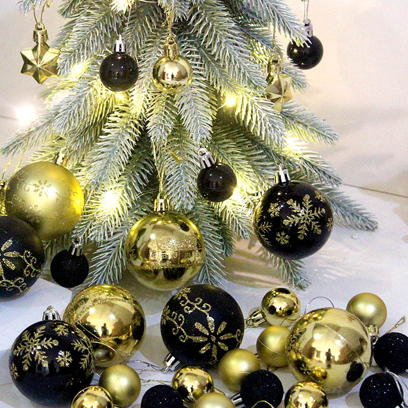 Red and white 44-Piece Assorted Christmas Baubles Set with Elegant Designs in view 2