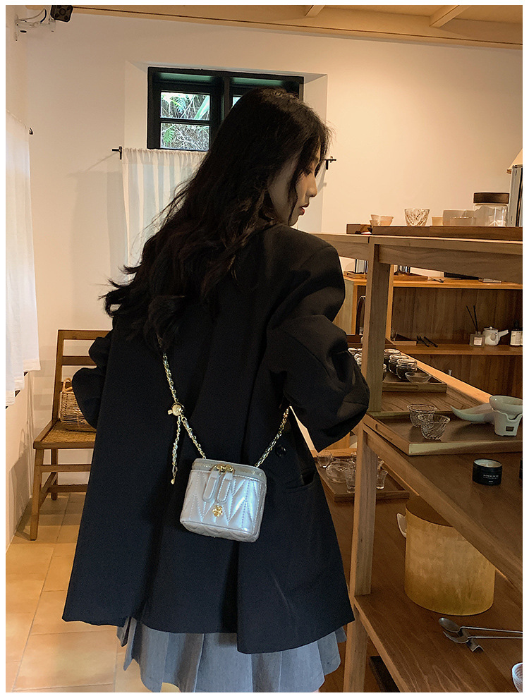 Silver Chic Quilted Mini Box Crossbody Bag - Luxury Style Chain Purse for Women view 7