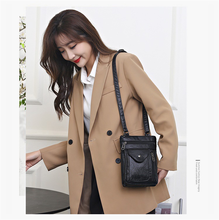 Black Women's Crossbody Bag Soft PU Leather Shoulder Phone Bag Vintage view 3