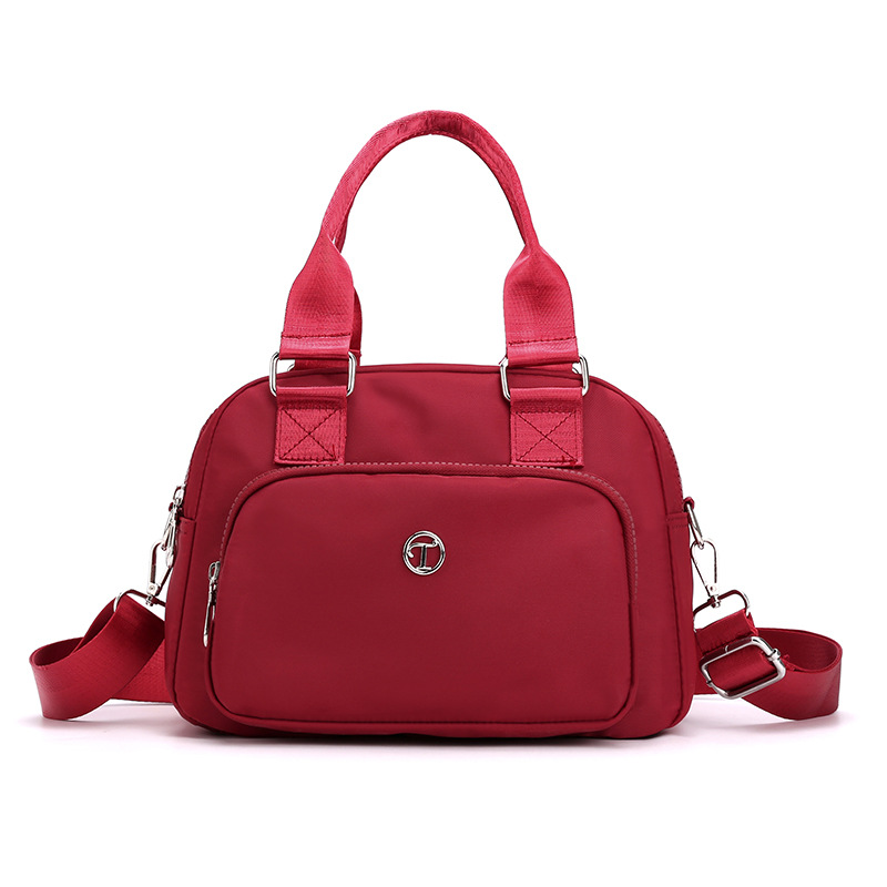 Red Large Capacity Single Shoulder Bag – Waterproof Nylon Tote with Adjustable