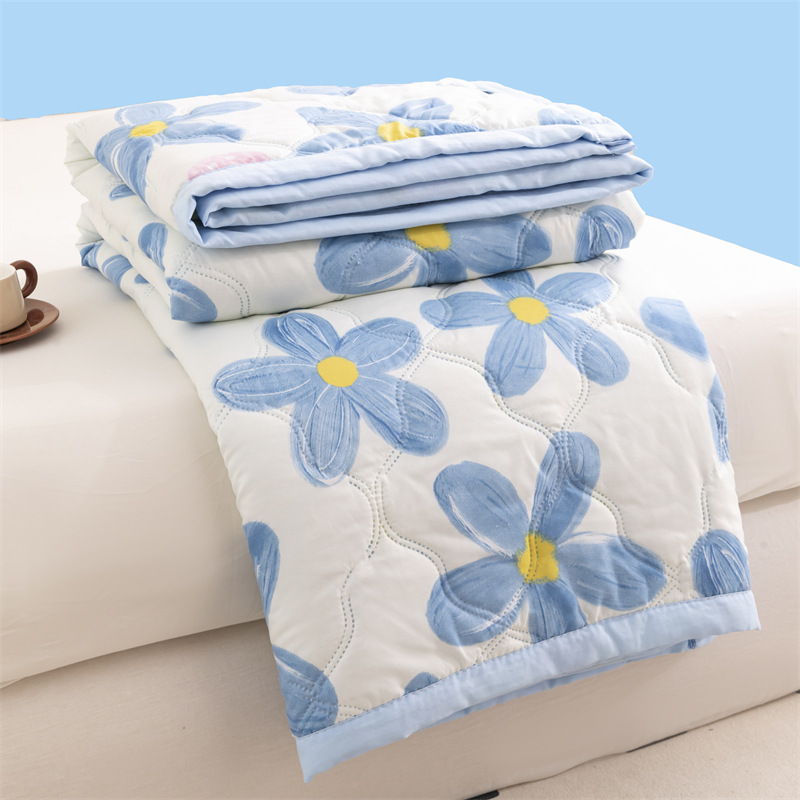 Lightweight Reversible Summer Quilt - Soft