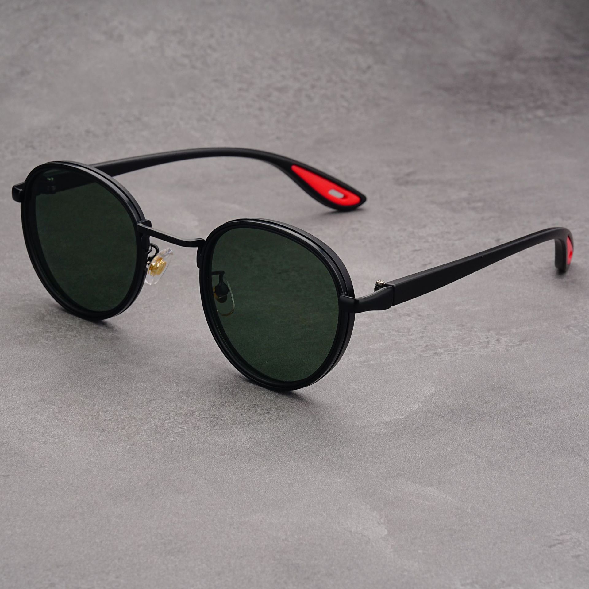 Black-rimmed Green Lenses Retro Round Sunglasses Vintage Metal & PC Frame