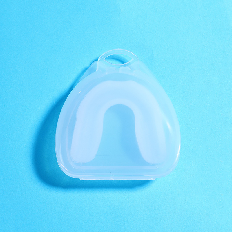 4-Pack White Food Grade Silicone Sports Mouthguard(6x5x1.7CM) With Vented PP