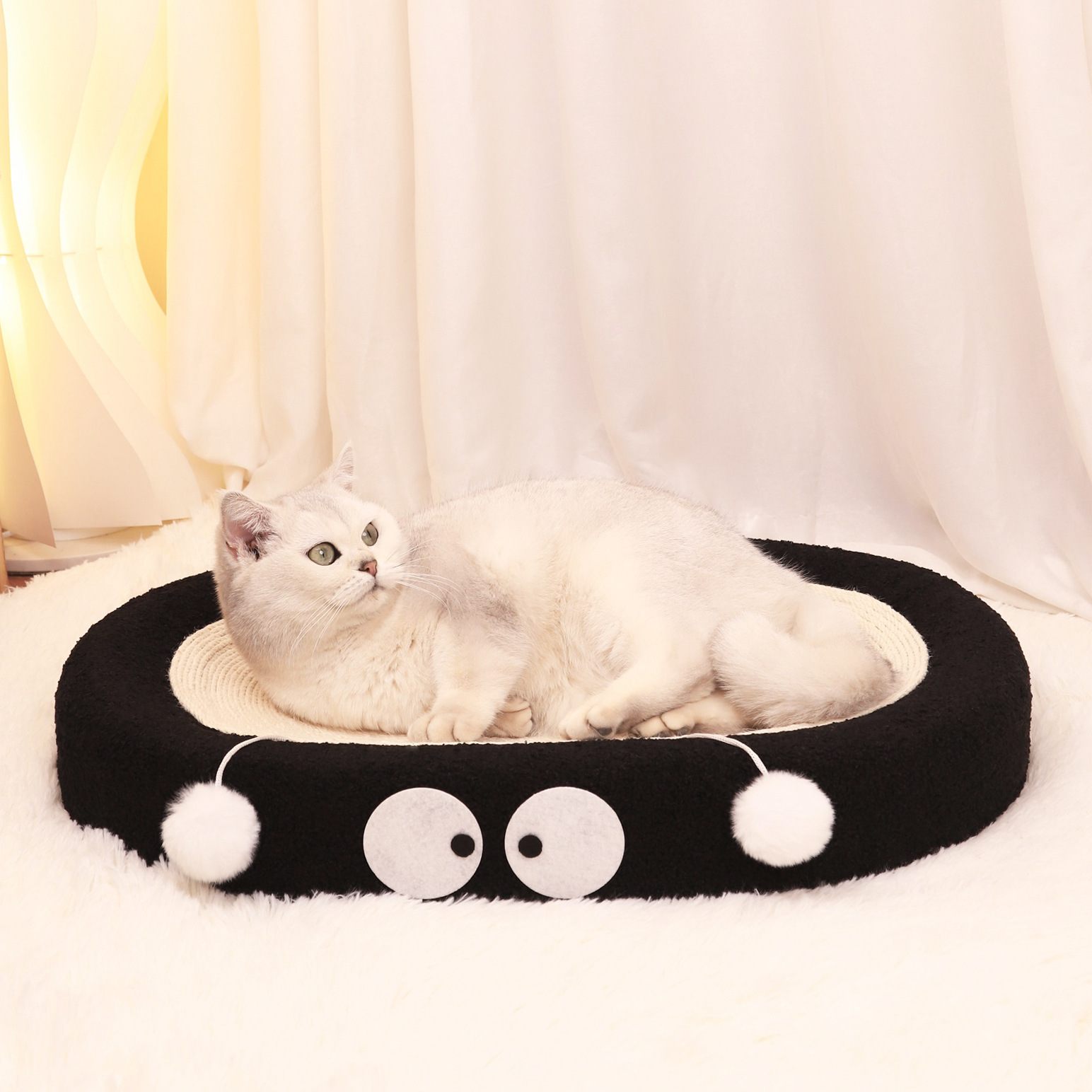 Oval-shaped black coal balls Large Cat Scratcher Bed 2 in 1 Sisal Scratching
