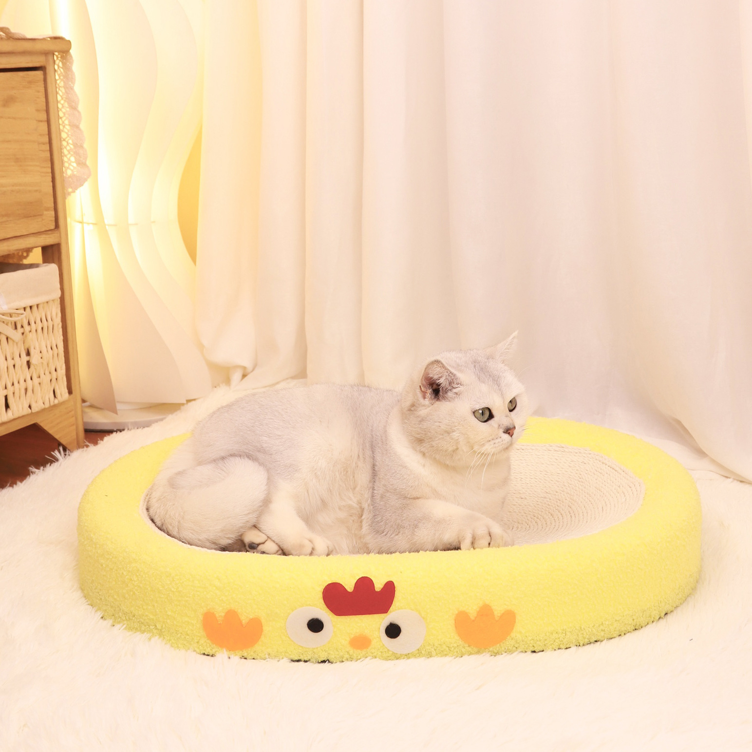 Oval-shaped braised chicken Large Cat Scratcher Bed 2 in 1 Sisal Scratching