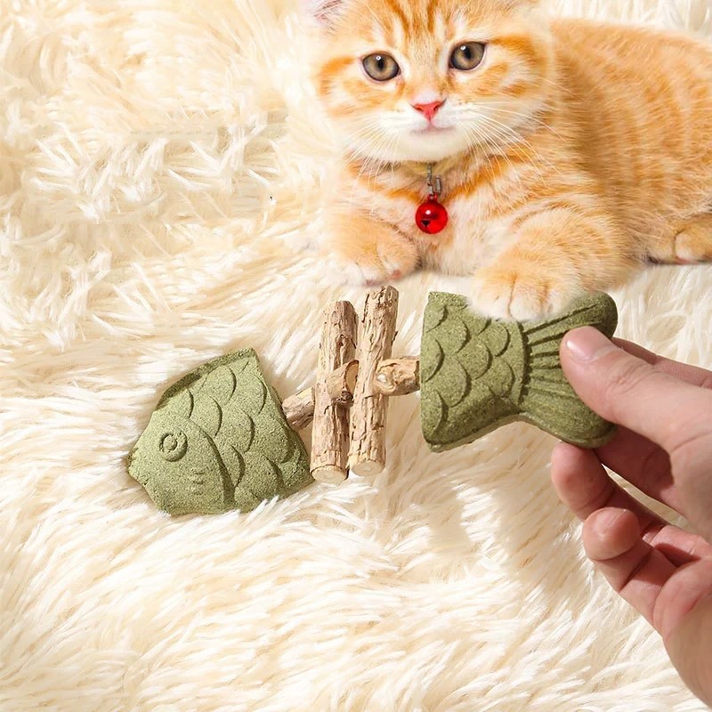 Brown and green 5 Pack Cat Catnip Toys Fish Bone Shaped Silvervine Chew Sticks view 2