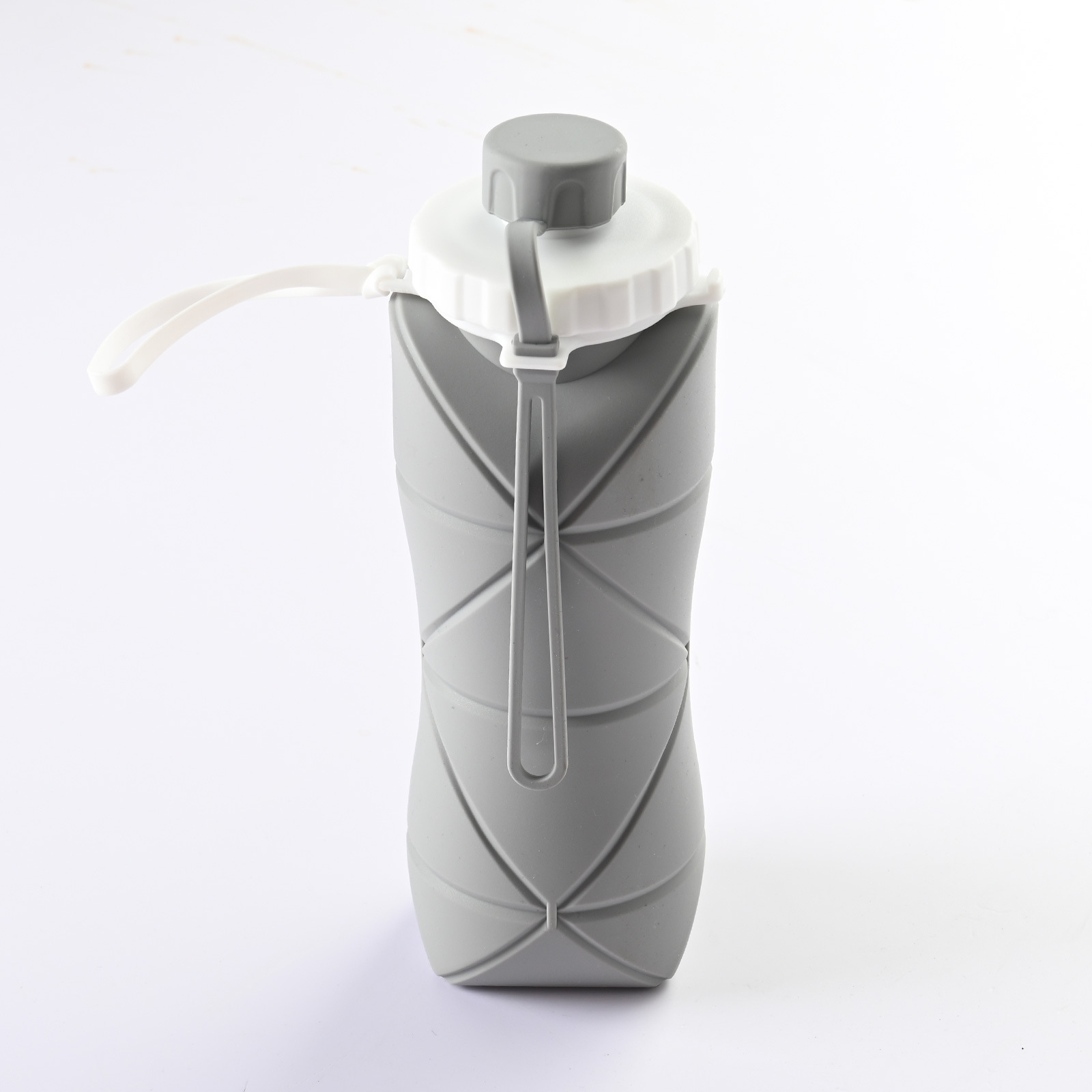 Grey Portable Food Grade Silicone Collapsible Sports Water Bottle 600ML