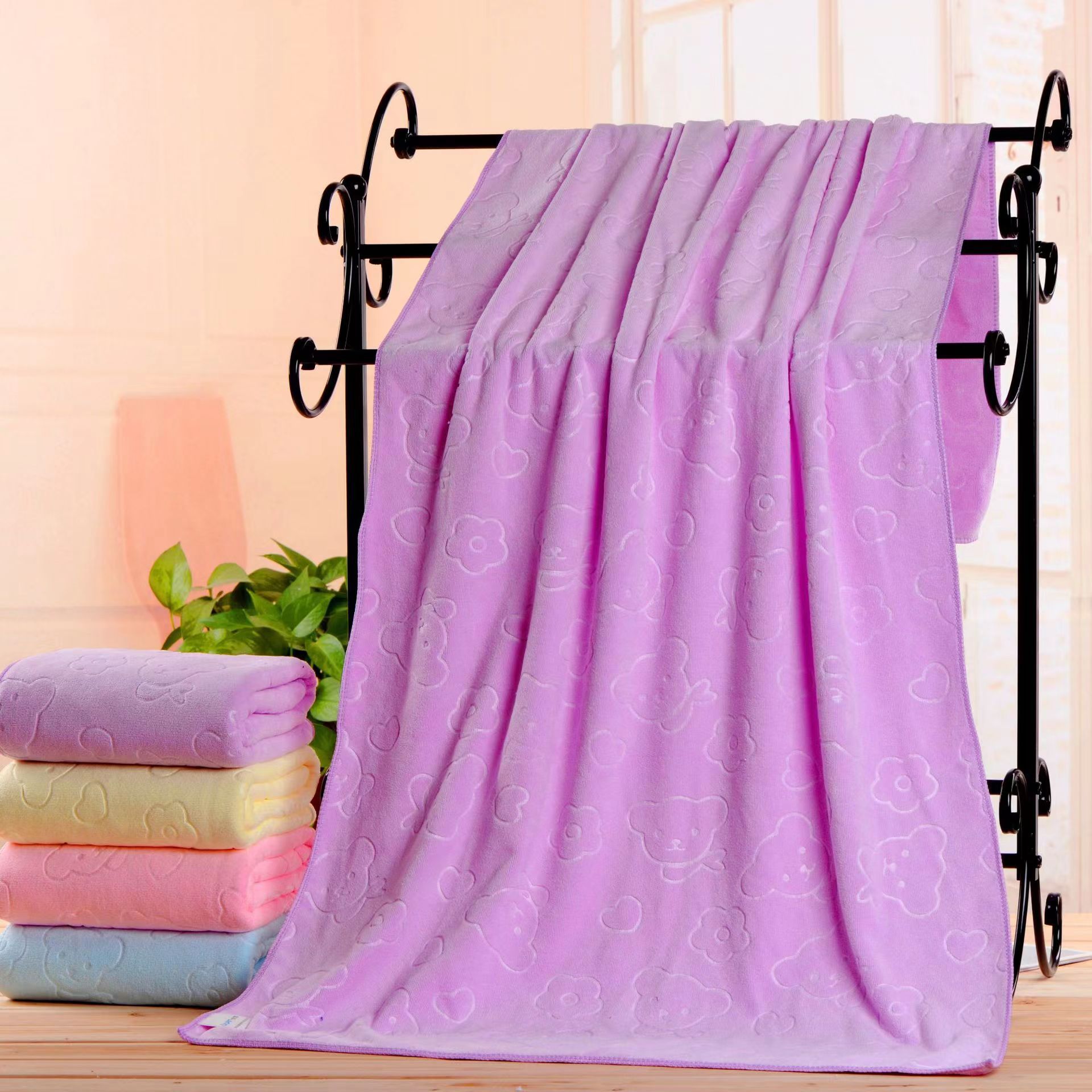 2-Pack Purple Embossed Microfiber Bear Bath Towels – 70 x 140 cm