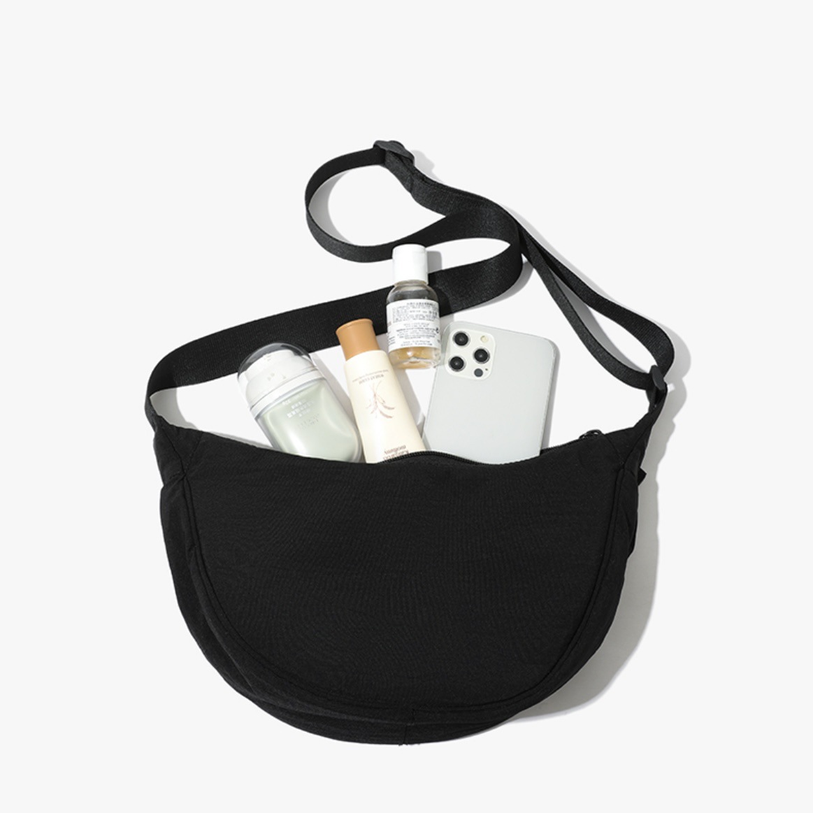 Black Lightweight Nylon Crossbody Bag – Compact Saddle Style with Adjustable