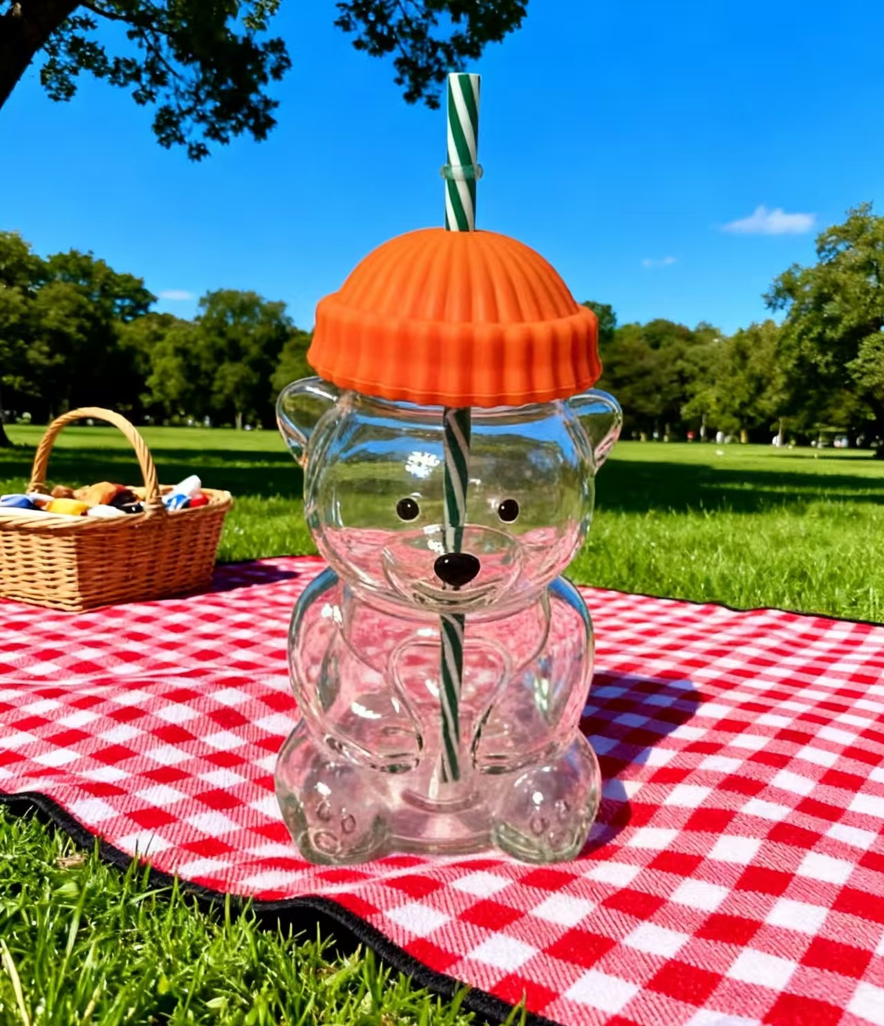 Creative Bear Shape Glass Water Bottle with Straw Cute Cartoon Coffee Cup and