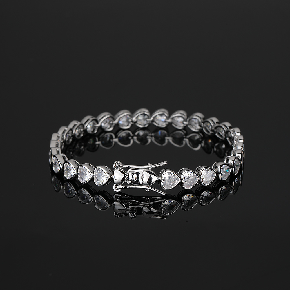 Sliver Bling Heart Tennis Bracelet for Women with Micro-Paved Heart Zirconia
