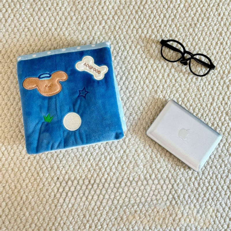 Soft Plush Interactive Sniffing Wallet with Hidden Treat Pockets (Style 3)