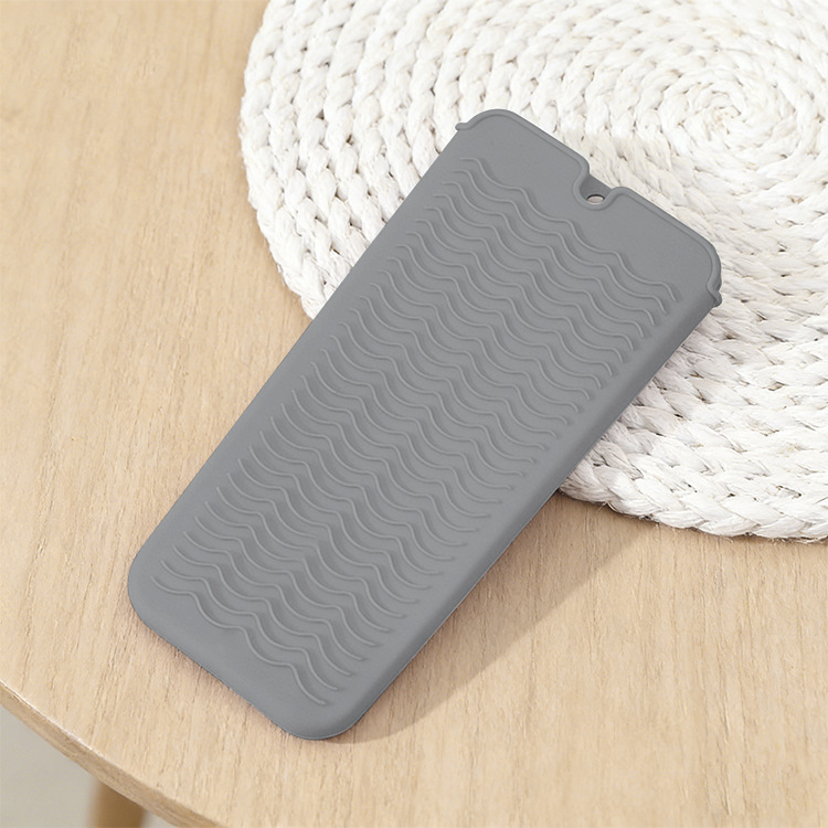 Grey 2-in-1 Silicone Wave Anti-Scalding Mat & Pouch for Hair Tools (2-Pack)