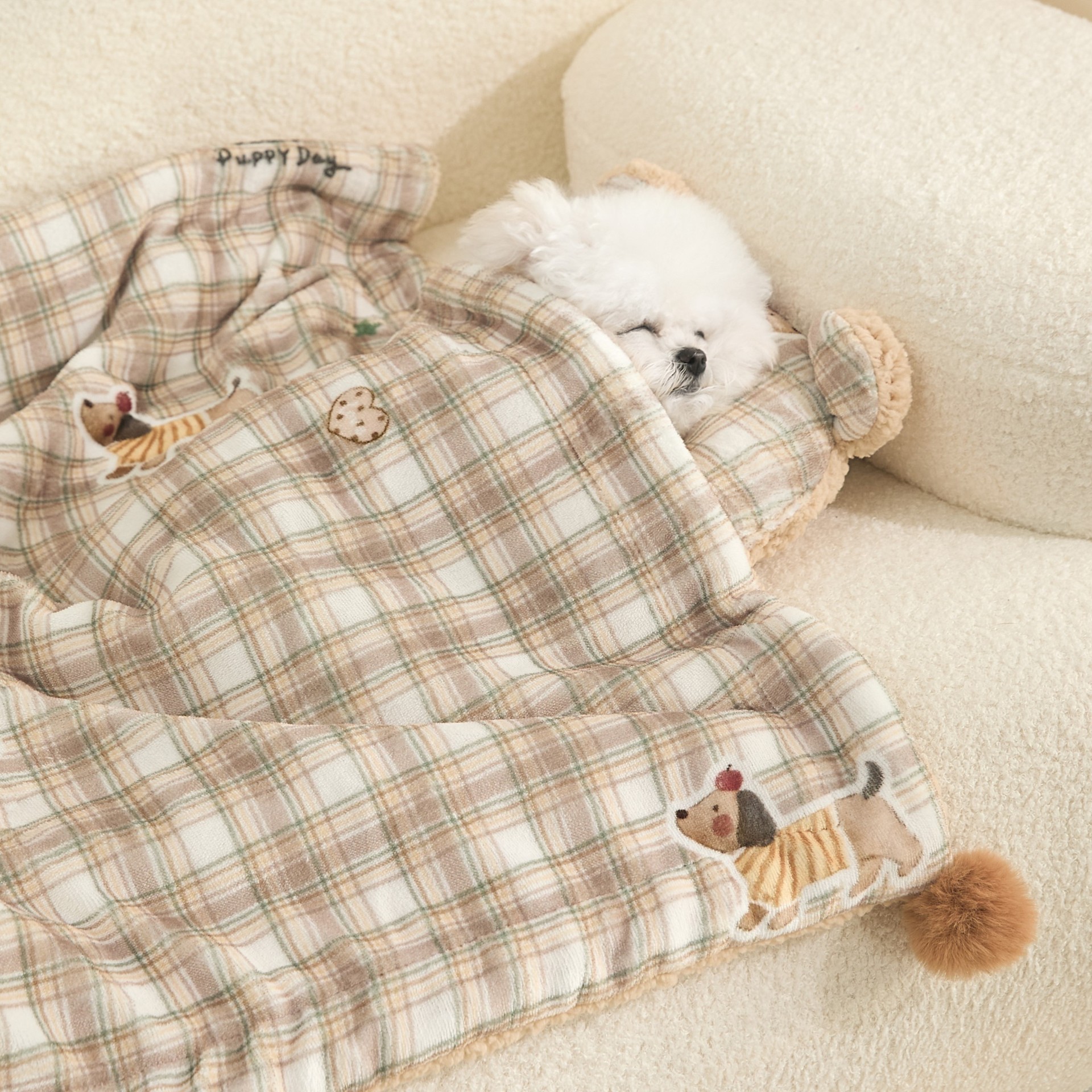 Plaid Puppy Premium Soft Fleece Dog Bed Mat/Quilt (S Size 50 x 35 CM)