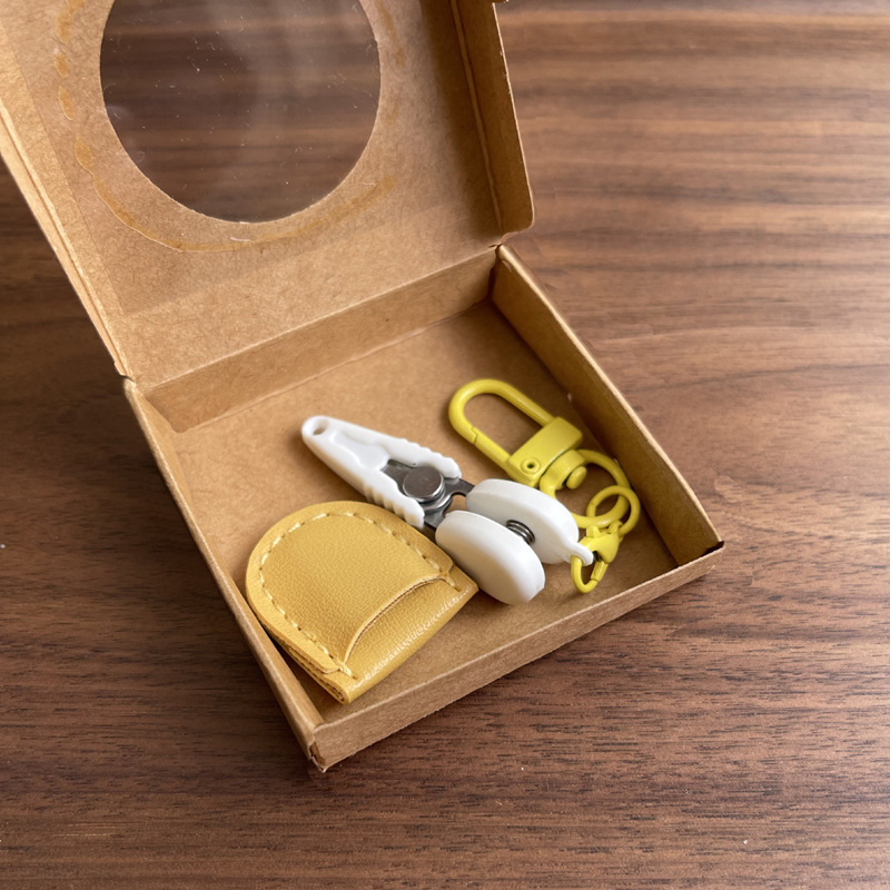 Yellow Ultra-Portable Mini Precision Scissors Set - Compact 7cm Craft Snips