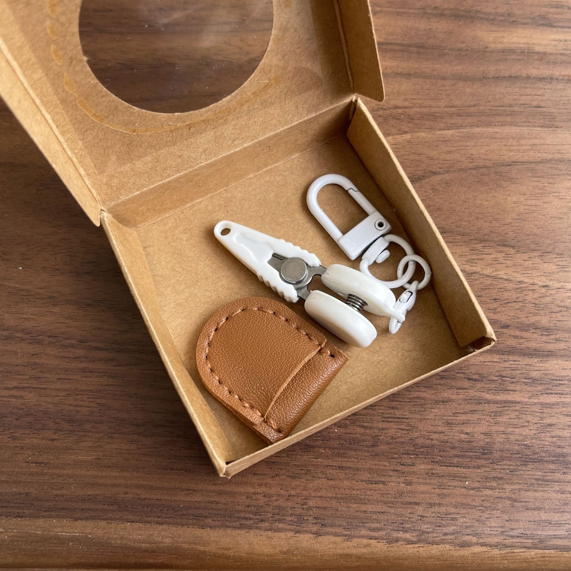 Brown Ultra-Portable Mini Precision Scissors Set - Compact 7cm Craft Snips