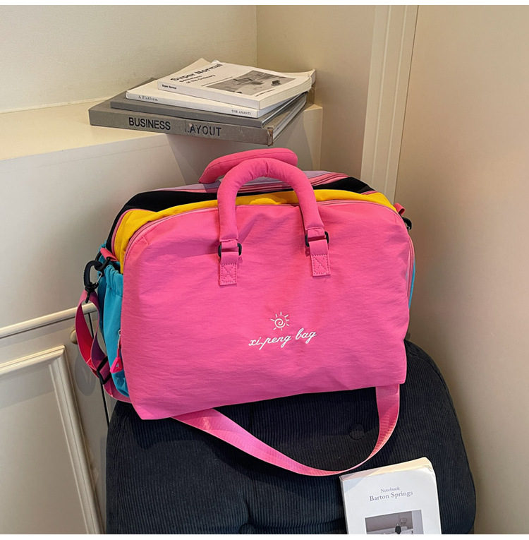 Pink Color-Block Travel Bag - Large Capacity Women's Handbag for Leisure