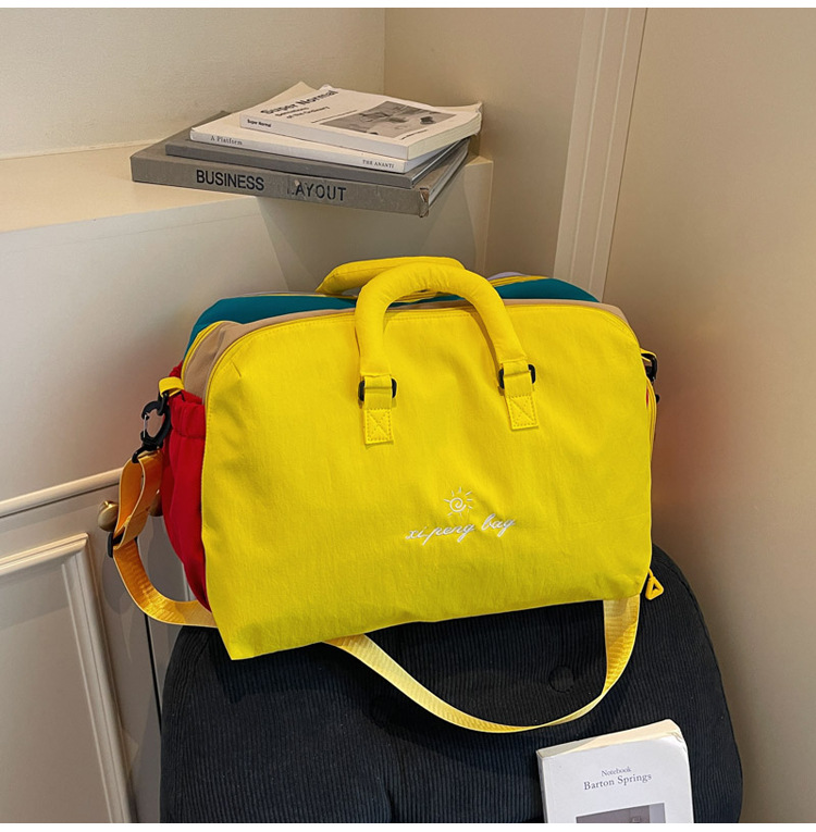 Yellow Color-Block Travel Bag - Large Capacity Women's Handbag for Leisure