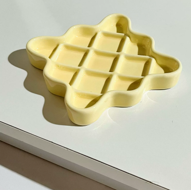 Yellow Ceramic Slow Feeder Licking Plate for Cats and Dogs