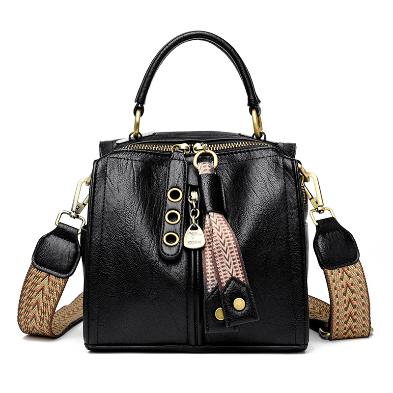 Black Vintage Look PU Leather Box Bag