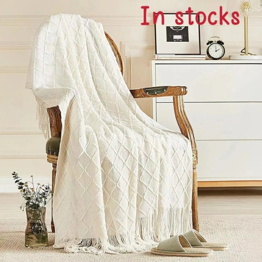 Brick-red Nordic Minimalist Knit Throw Blanket – 127×180cm Lightweight view 3