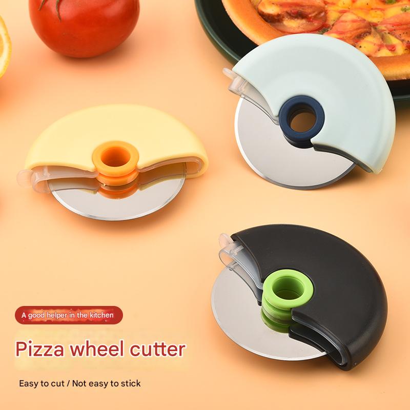 5-Pack Round Wheel Pizza Cutter Set with Protective Covers view 3