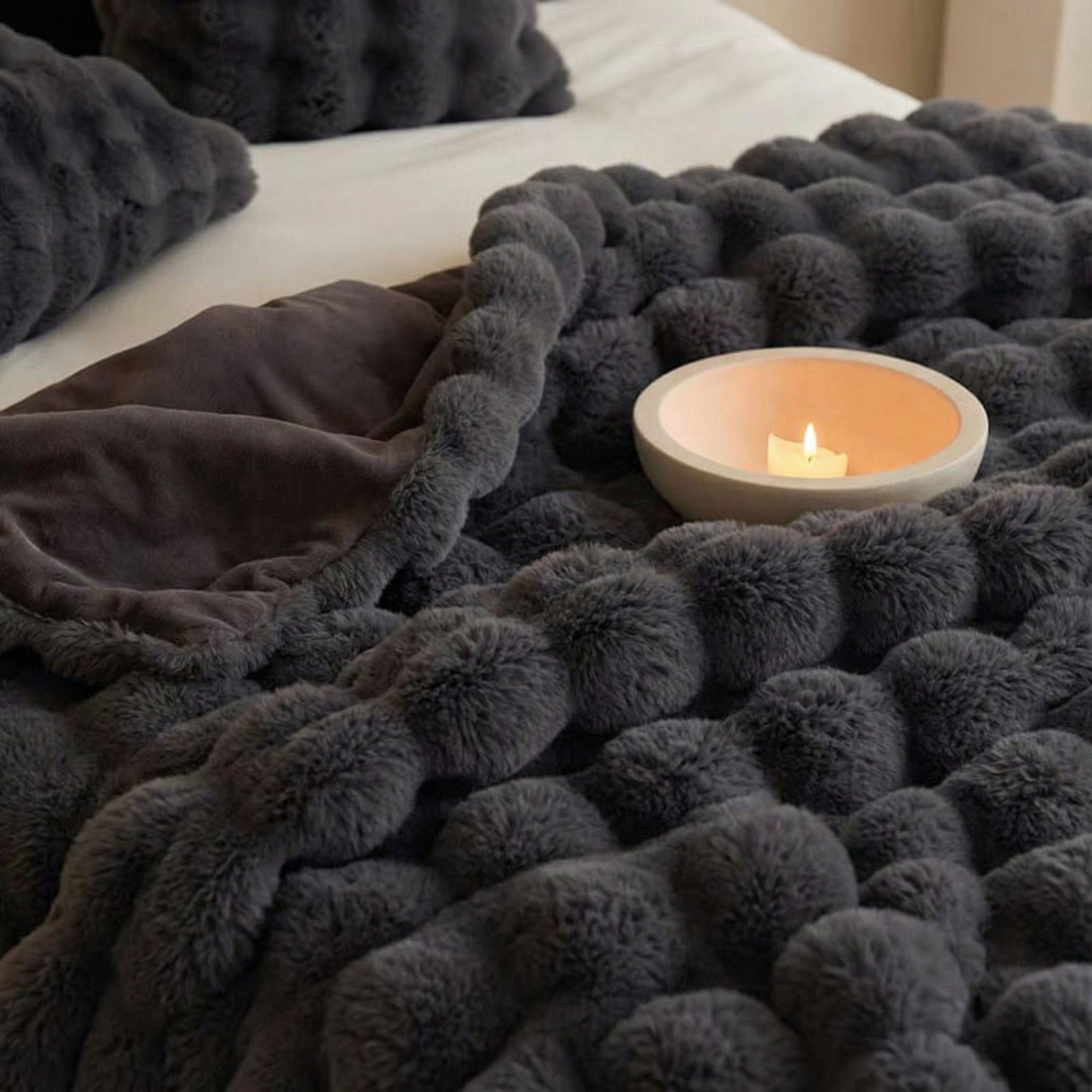 Black Grey Luxury Tuscany Fleece Rabbit Fur Bubble Blanket (180 x 200 CM) view 3