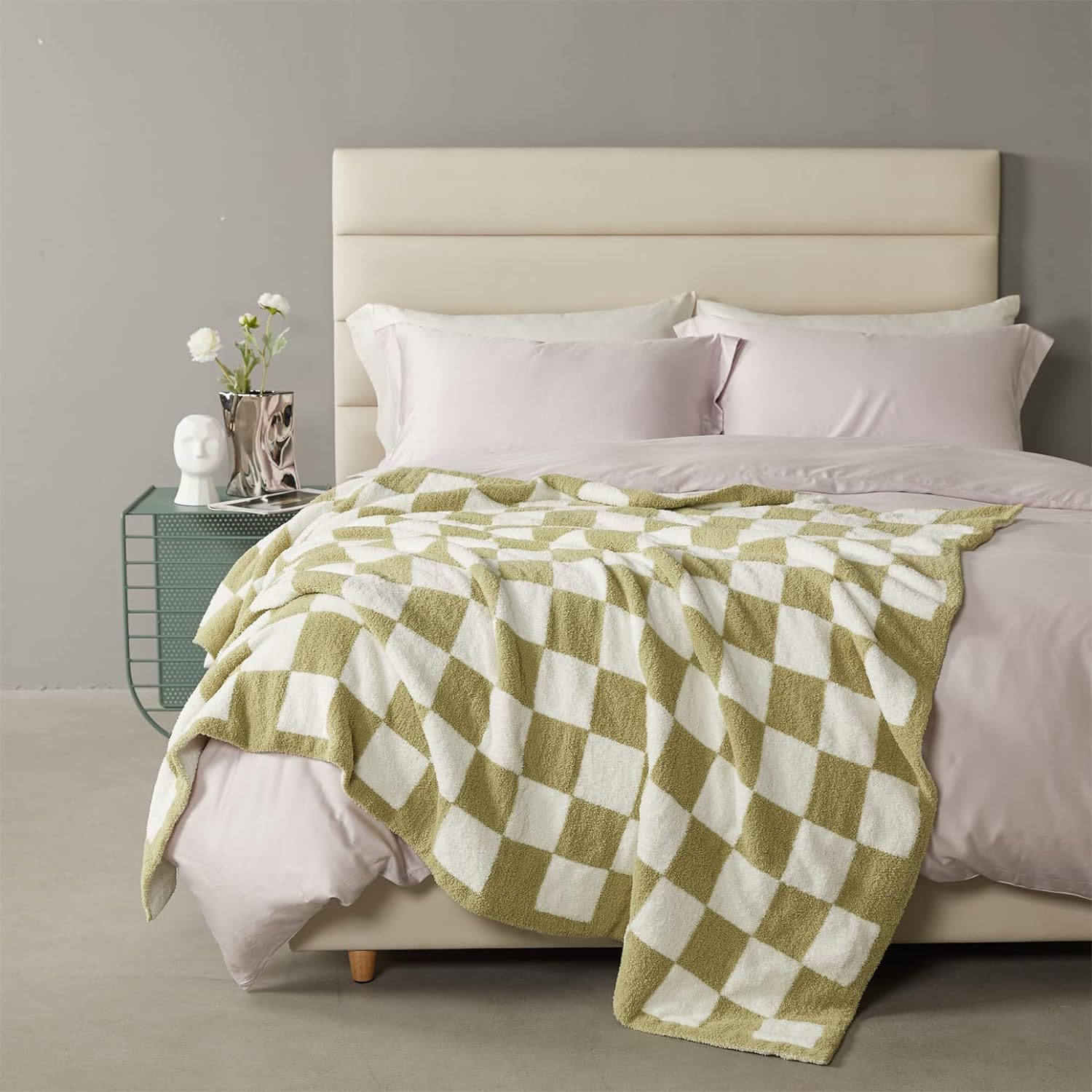 Grey and White Premium Knitted Checkerboard Throw Blanket(130 x 150 CM) - Soft view 2