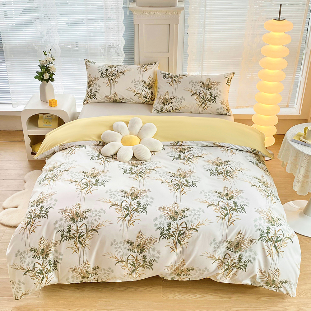 4-Piece Elegant Yellow Bouquet Printed Soft-Touch Brushed Bedding Set for 1.8M