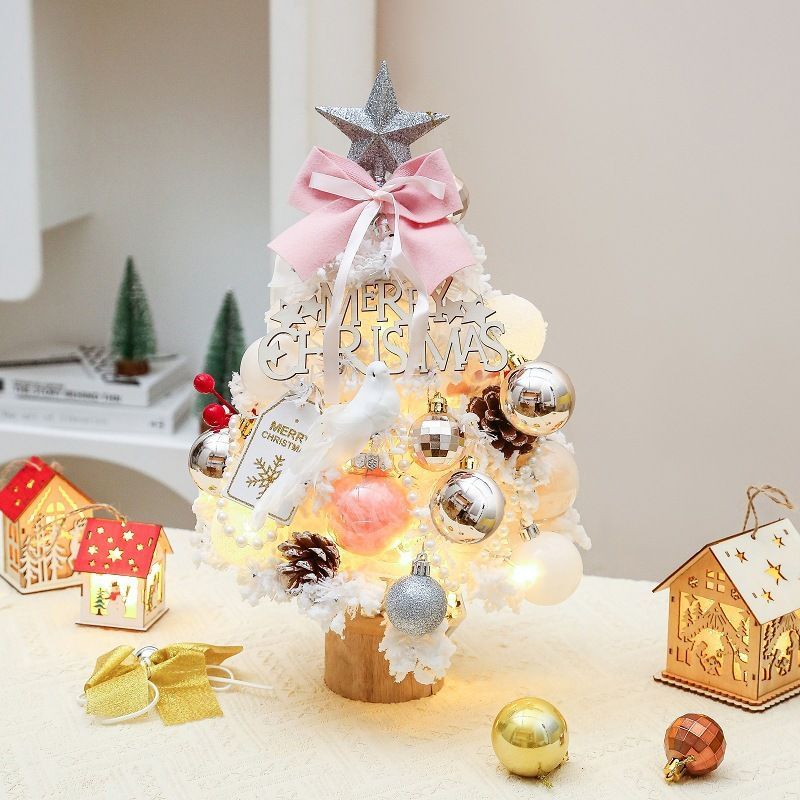 mini desktop Christmas tree view 4