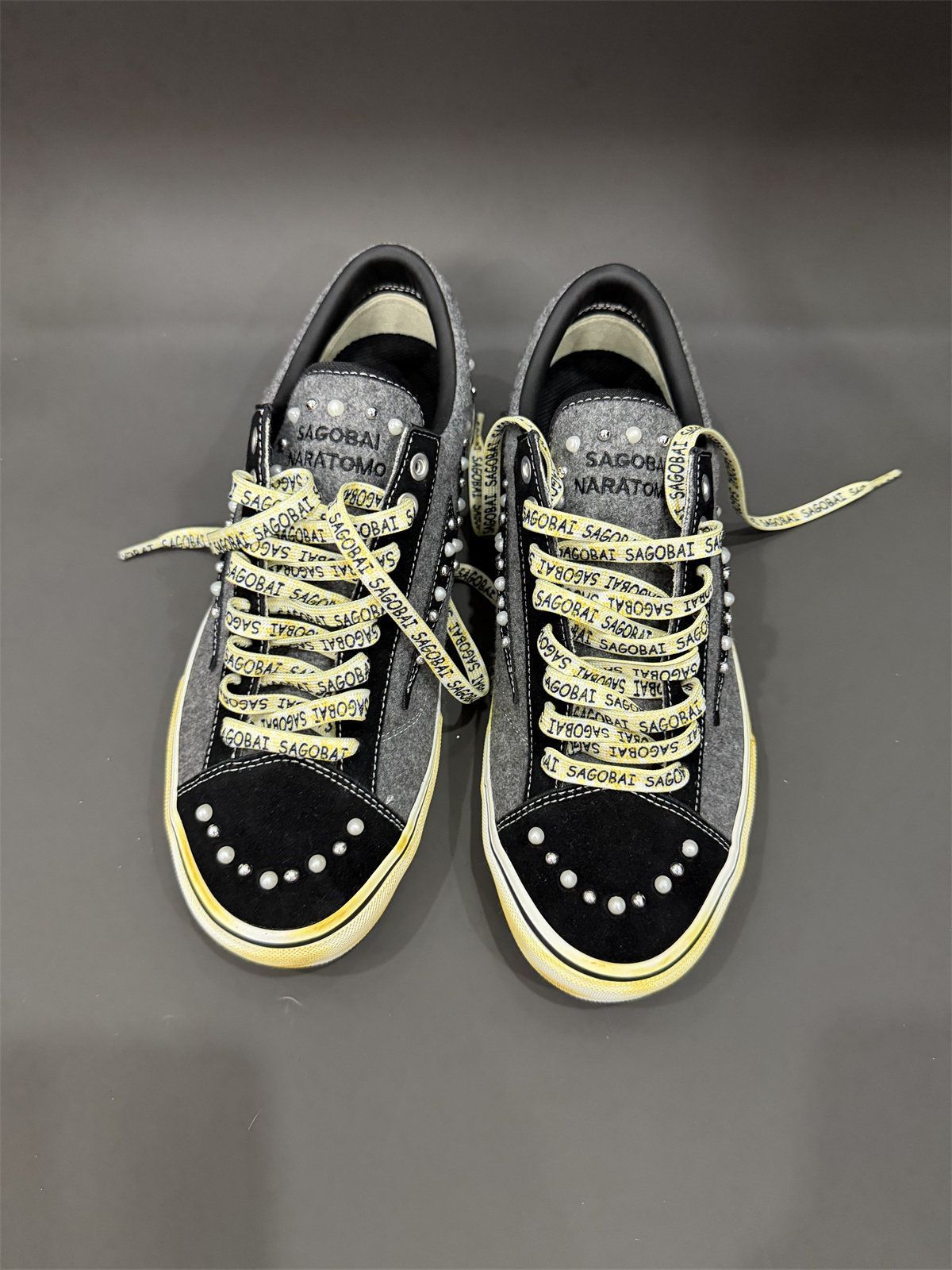 Vintage Skate Shoes Distressed Sneakers Retro Lightning Shoes Worn-In Casual view 6