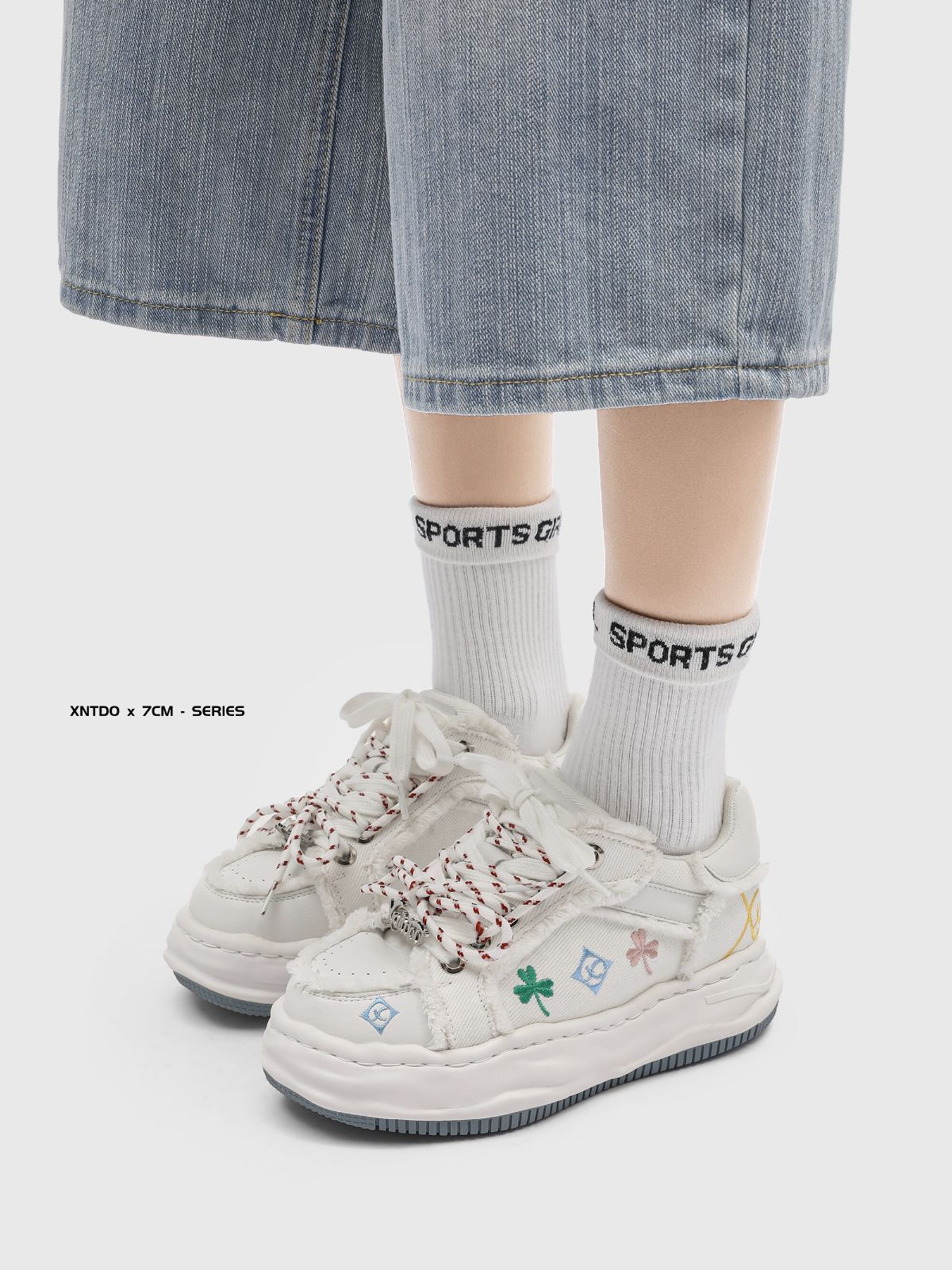 Casual Sneakers Embroidered Sneakers Four-Leaf Clover Shoes Comfortable view 14