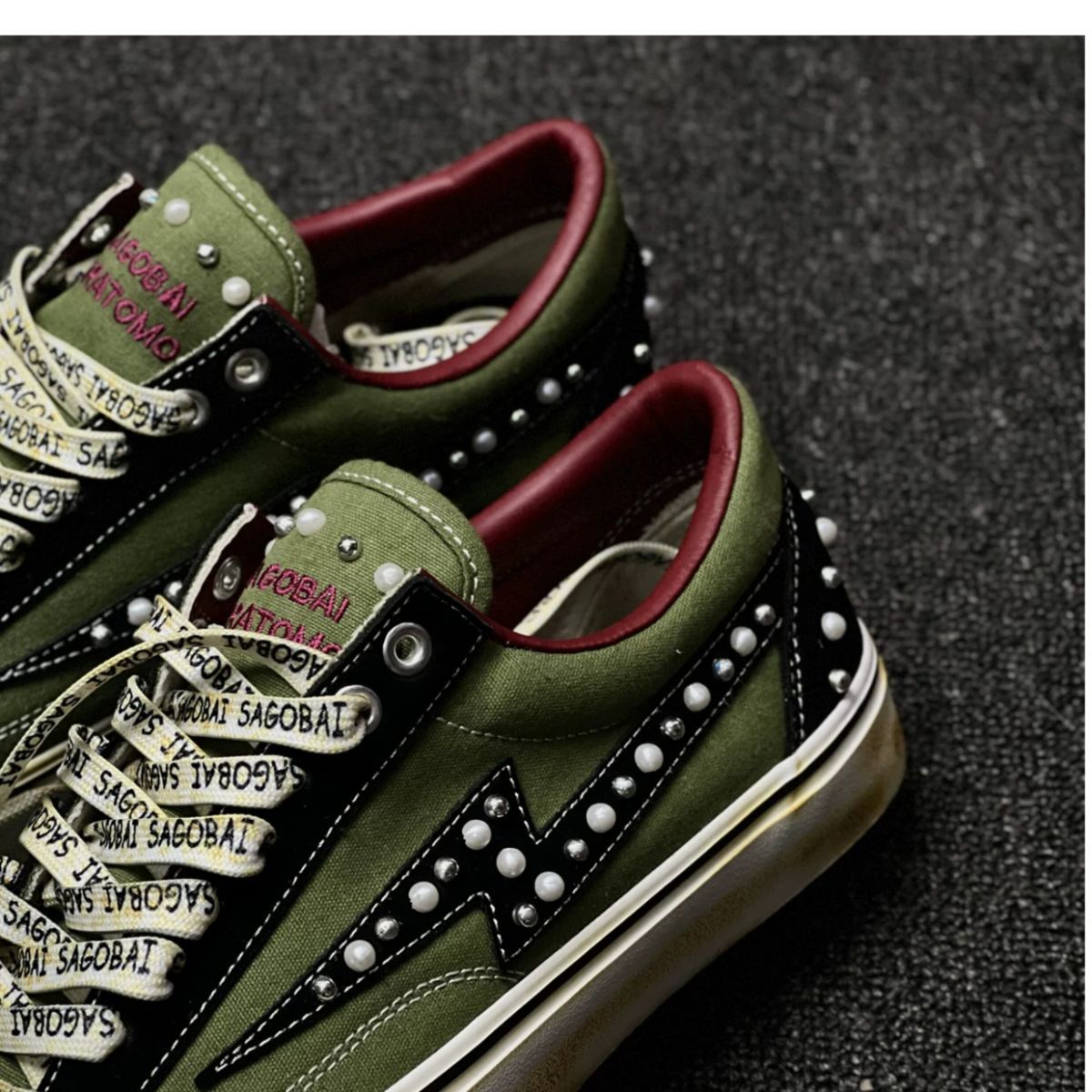 Vintage Skate Shoes Distressed Sneakers Retro Lightning Shoes Worn-In Casual view 8