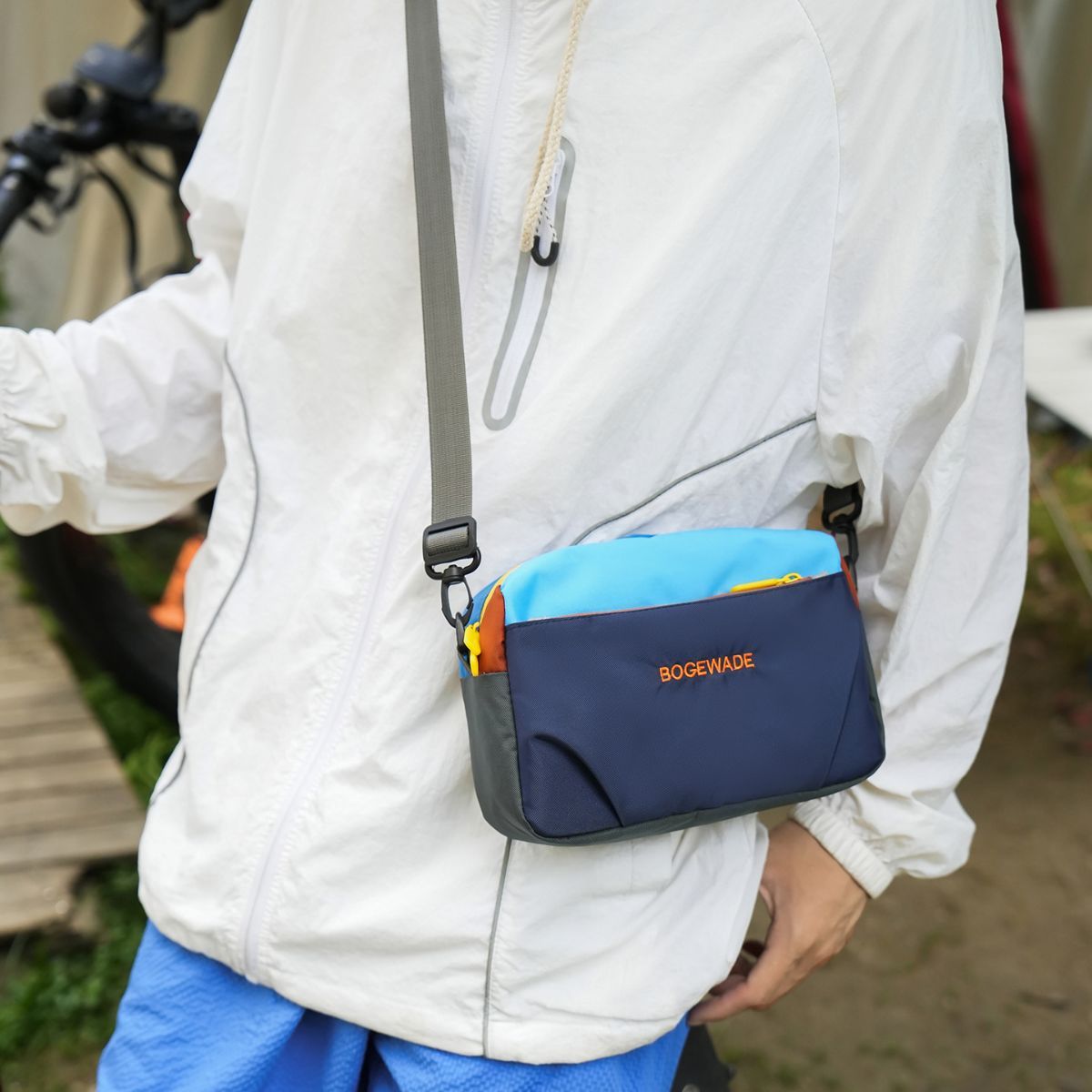 Dopamine Color-Blocked Cross-Body Bag Travel Bag Trendy Bag Color-Blocking view 10