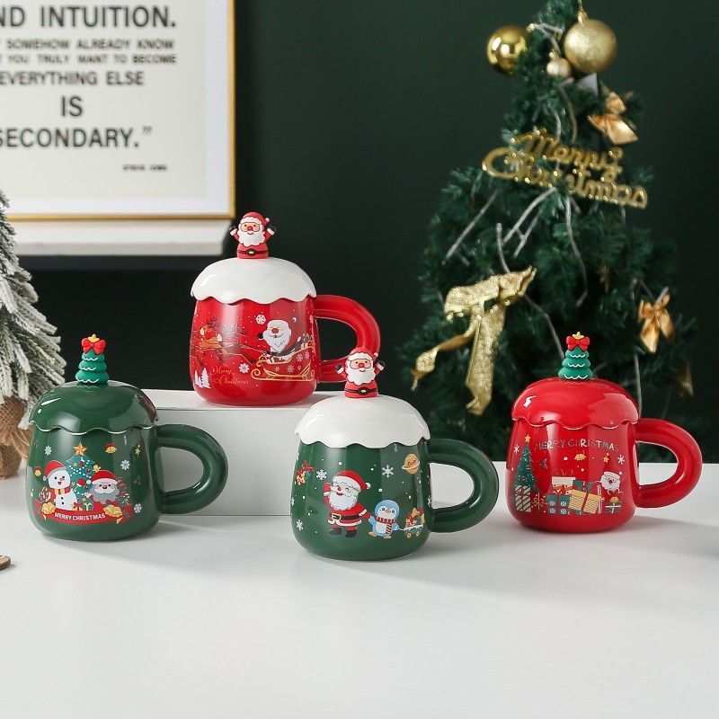 Christmas mug, ceramic mug, mug with lid and spoon, Santa Claus mug, festive view 6