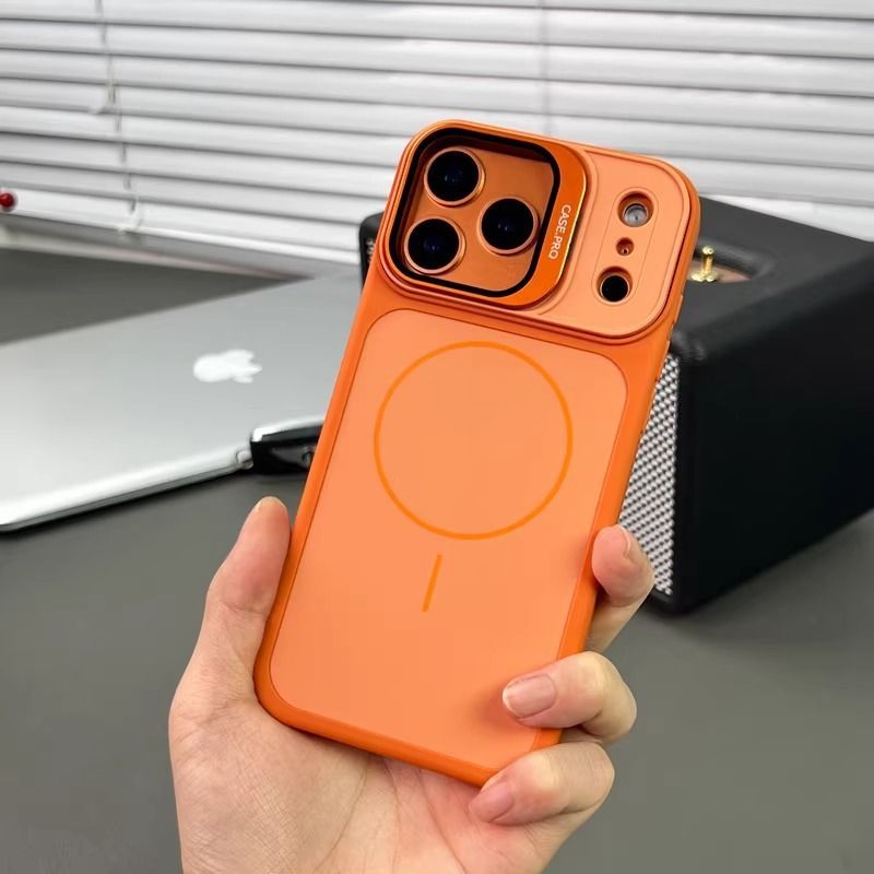 transparent phone case, magnetic phone case, animated phone case, phone view 3