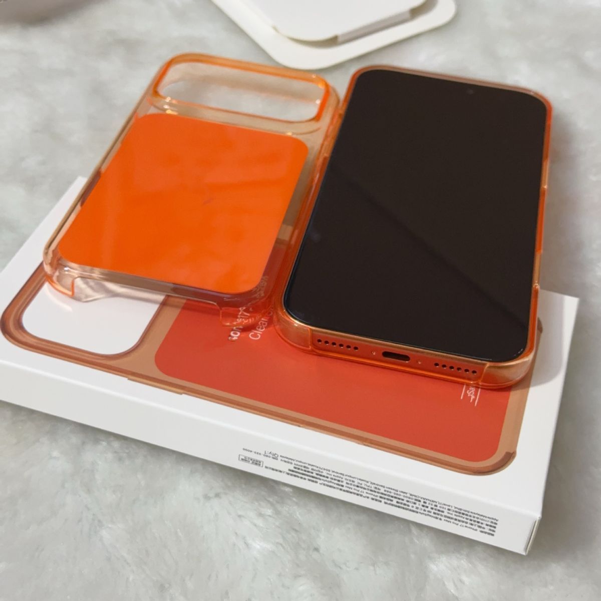 transparent phone case, magnetic phone case, animated phone case, phone view 6