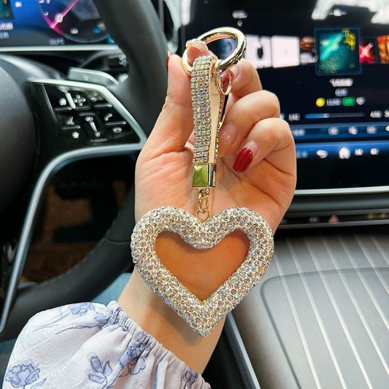 red heart keychain, hollowed-out clay keychain, full diamond keychain, car key