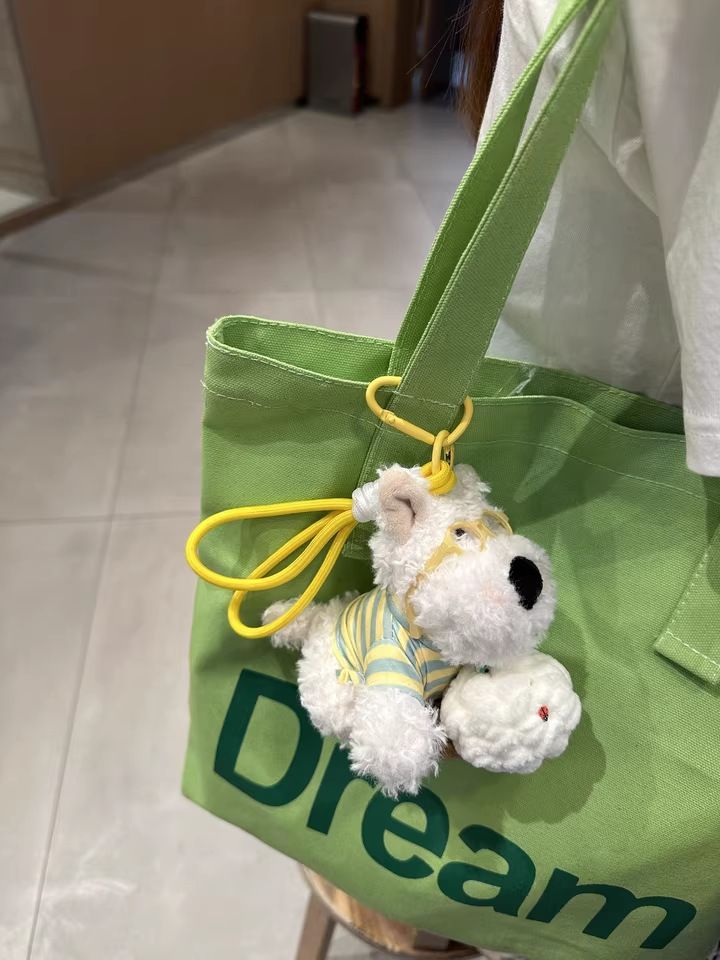 West Highland White Terrier keychain view 10
