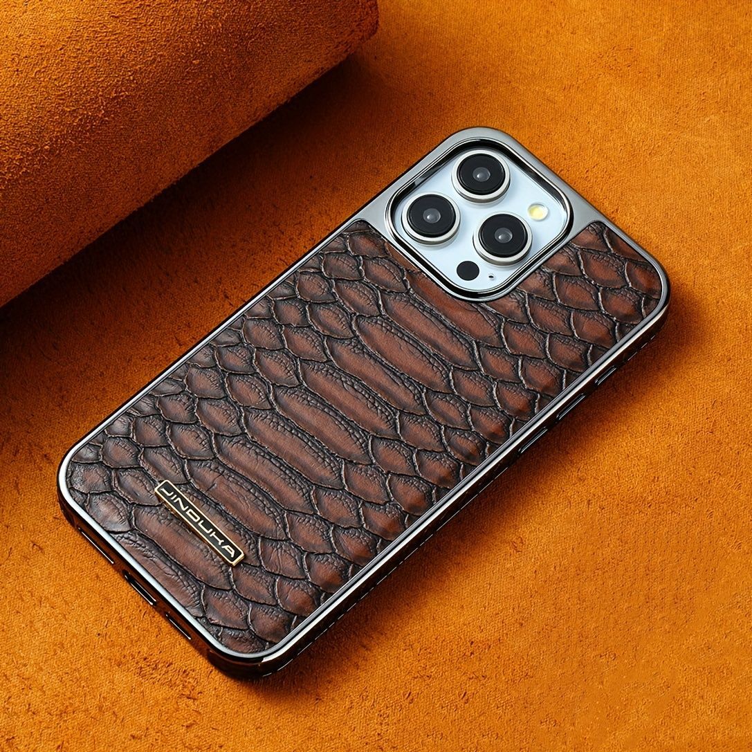 snake-pattern leather phone case view 5