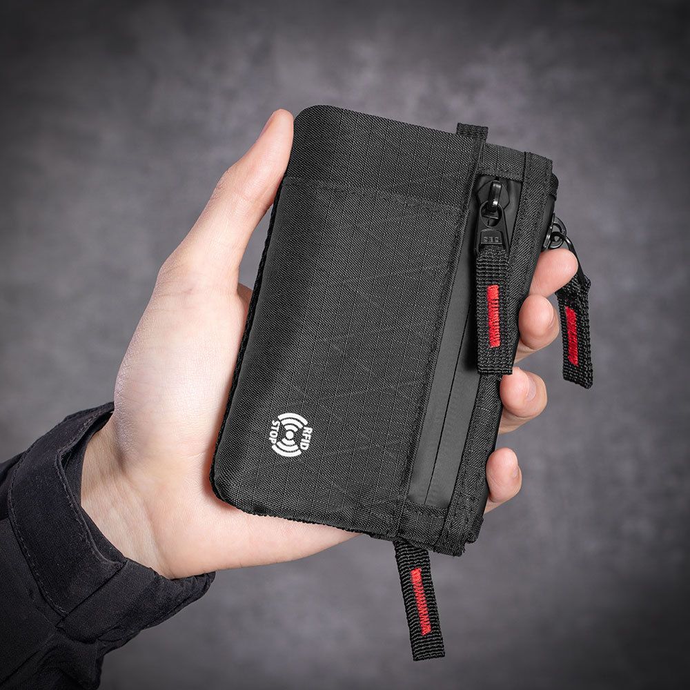 Zip Pouch Black Small Cash and Card Zip Wallet view 3