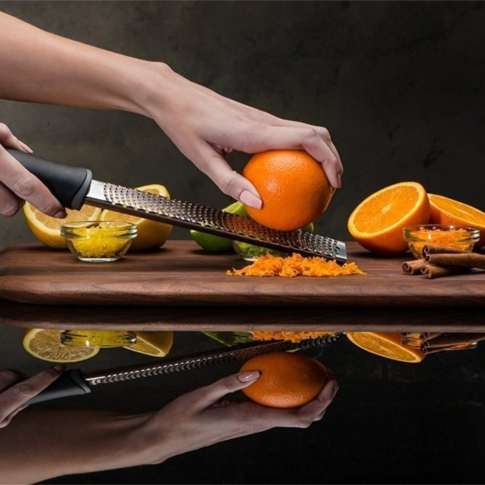 Lemon Zester, Stainless Steel Kitchen Cheese Grater, Plastic Cover Ergonomic view 4