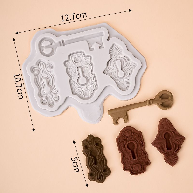 Chocolate Keyhole Key Pattern Mould for DIY Cake Decorating Cupcake Topper — image 1