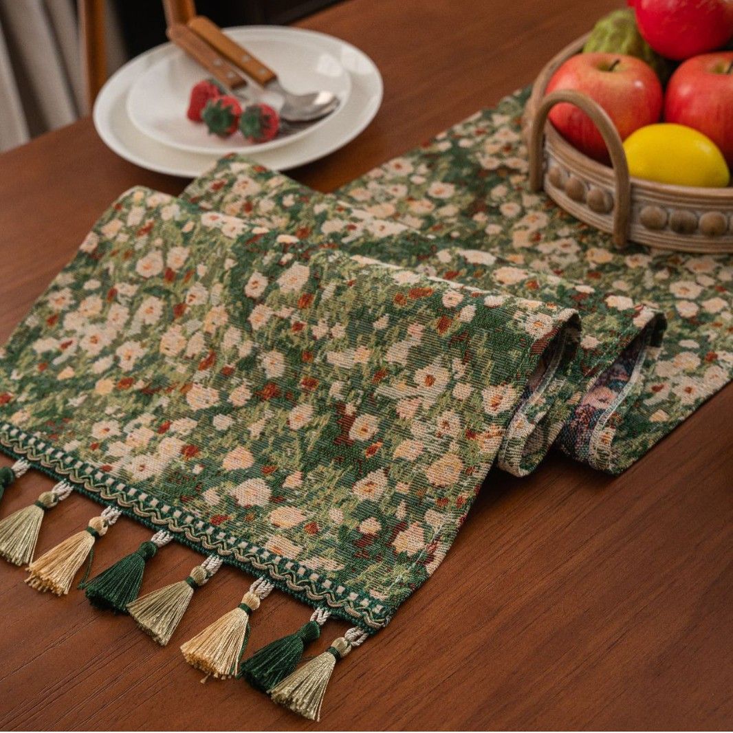 Vintage Luxury Tassel Table Runner - Elegant Dining Table Decor view 4