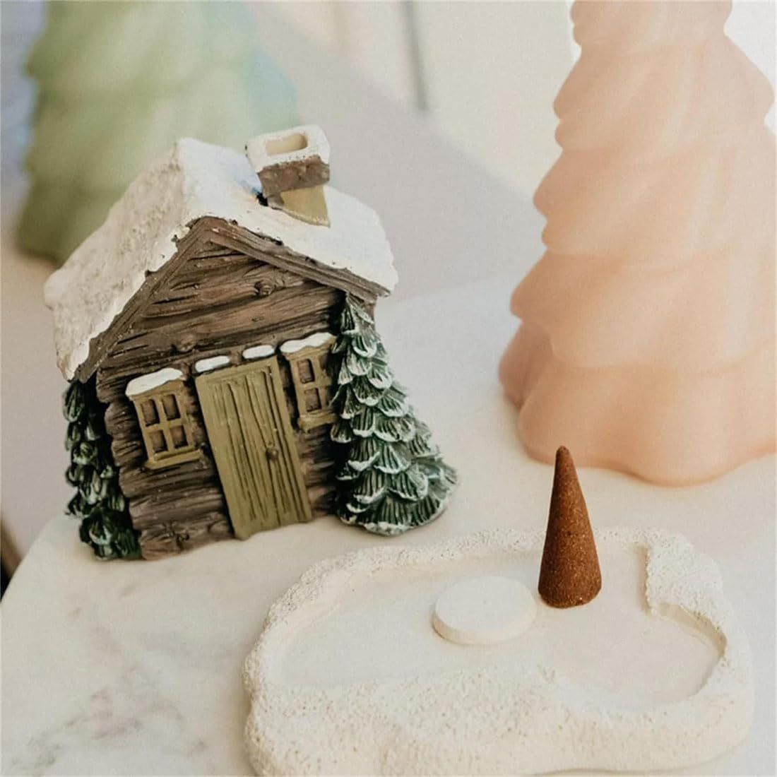 Miniature Garden Fairy House Outdoor Vintage Decoration Resin Wood Decoration view 4