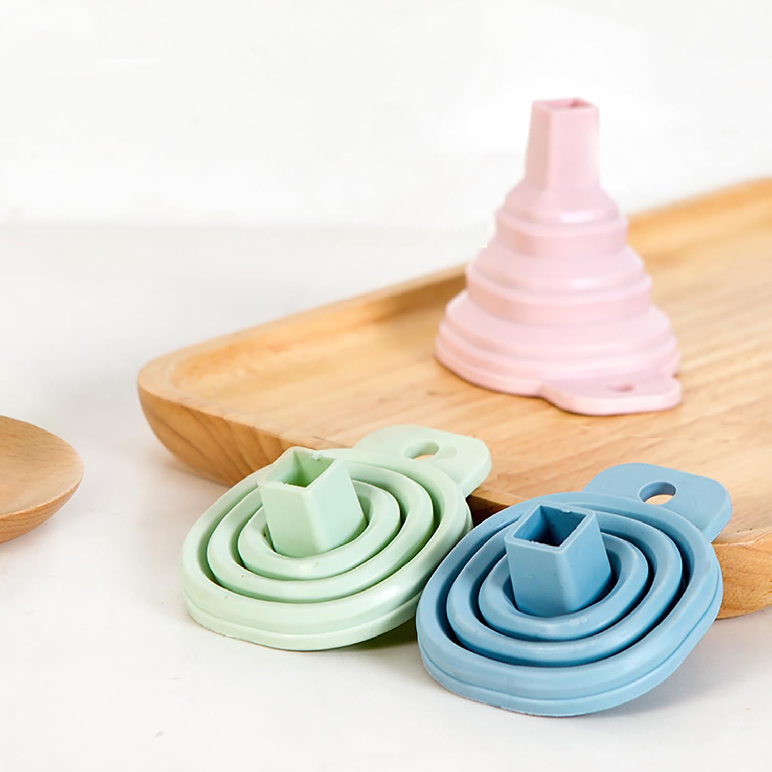 Kitchen Funnel Set 3 Pack view 2